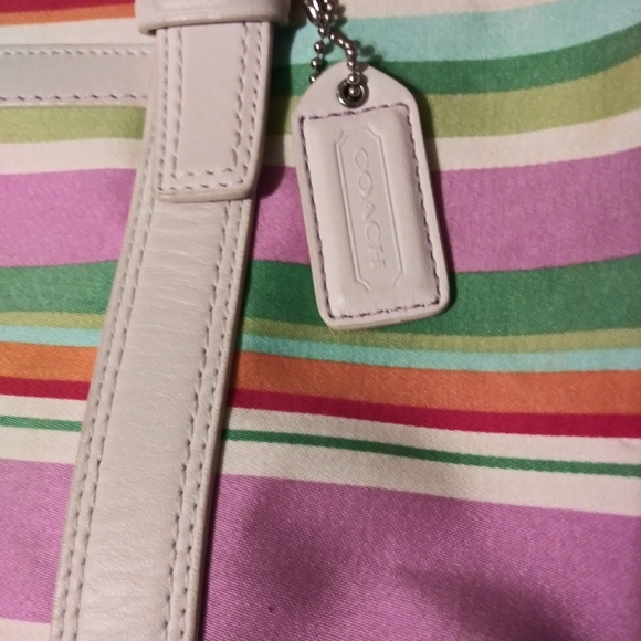 Coach purse - Picture 2 of 5